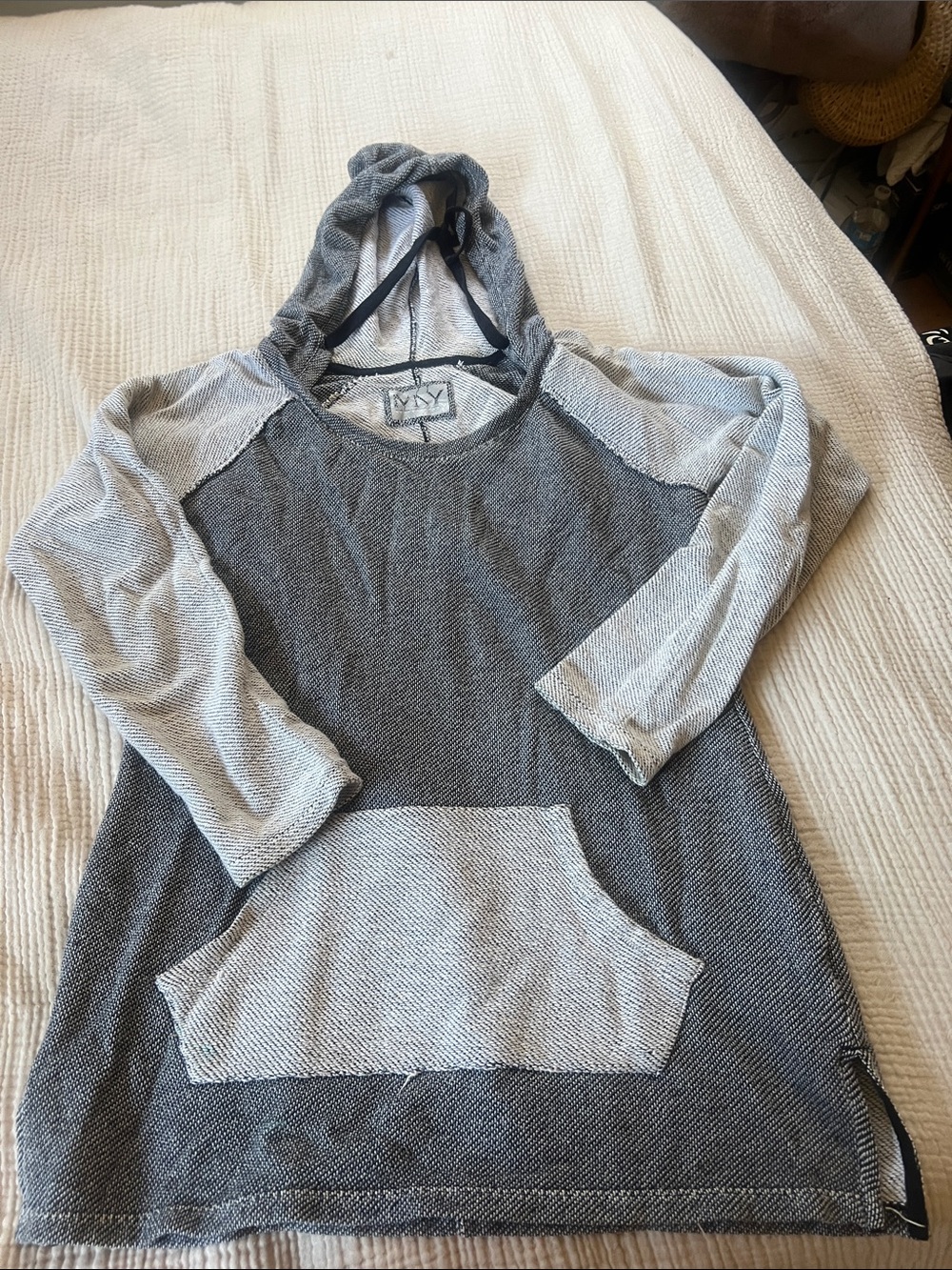 Casual Two-Tone Hooded Pullover - Dark Gray & Light Gray